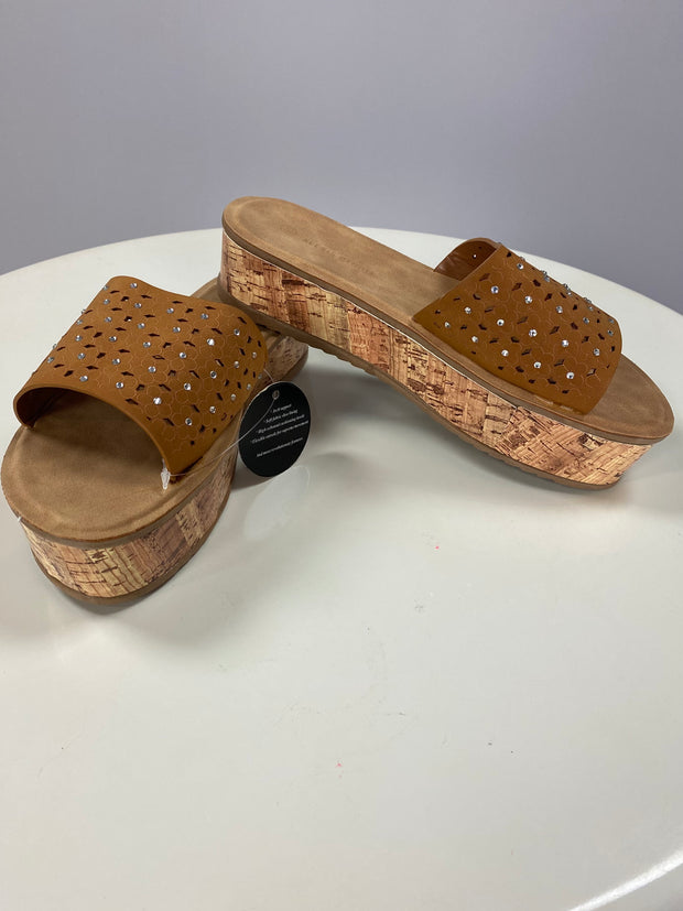 SHOES {Alexis Bendel} Tan Wide Strap Platform Sandals w/Sequins