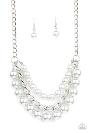 PAPARAZZI (54) {Empire State Empress} Necklace & Earrings