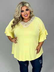 28 SD {Lush And Luxe} Light Yellow Top w/Crochet V-Neck EXTENDED PLUS SIZE 4X 5X 6X