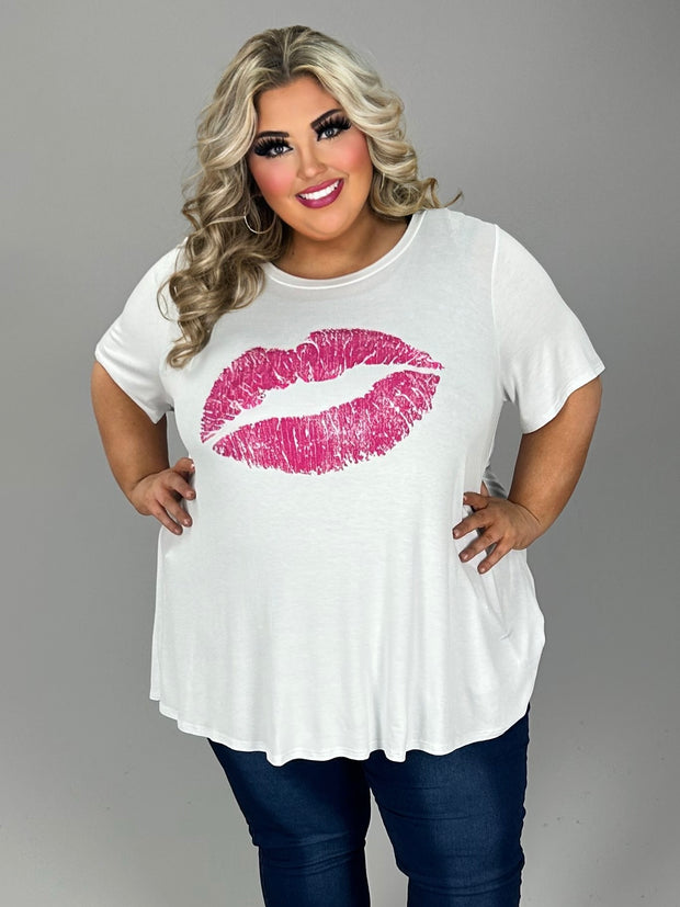 30 GT-R {Blowing Kisses} White/Fuchsia Lips Graphic Tee CURVY BRAND!!!  EXTENDED PLUS SIZE XL 2X 3X 4X 5X 6X