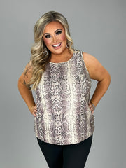 SV-A/M-109 {INC} Flippy Sequin Embossed Top Retail $89.50!