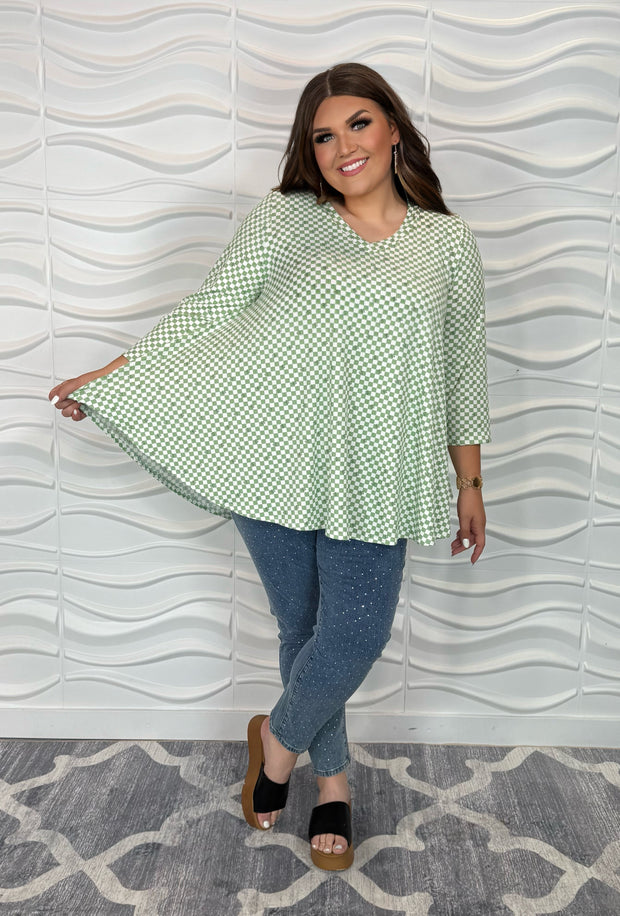 77 PQ {On My Mind} Green Square Floral Print V-Neck Top EXTENDED PLUS SIZE 3X 4X 5X
