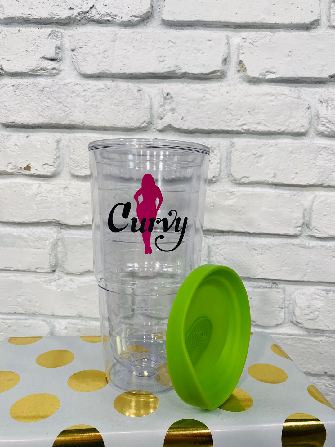 Curvy Tumbler Clear w/Logo & Green Lid 24 oz. – Curvy Boutique Plus Size  Clothing