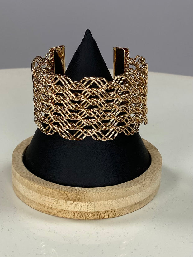 BRACELET {Bold And Gold} Gold Woven Cuff Bracelet