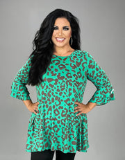 26 PQ-I {Envious Feelings} Green Brown Animal Print Top   PLUS SIZE 1X 2X 3X SALE!!!!