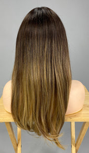 "Dolce & Dolce 23" (Caramel Almond) BALAYAGE BELLE TRESS Luxury Wig