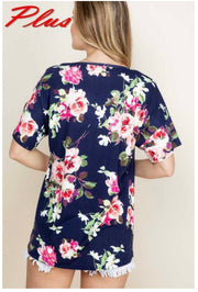63 PSS-A {Garden Cafe}  Floral Print Top w Lace Detail PLUS SIZE XL 2X 3X