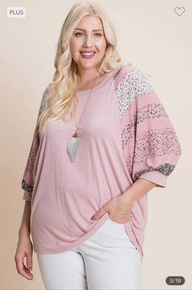 26 CP-D {Easy Street} Mauve Top w/Floral Print Sleeves PLUS SIZE 1X 2X 3X