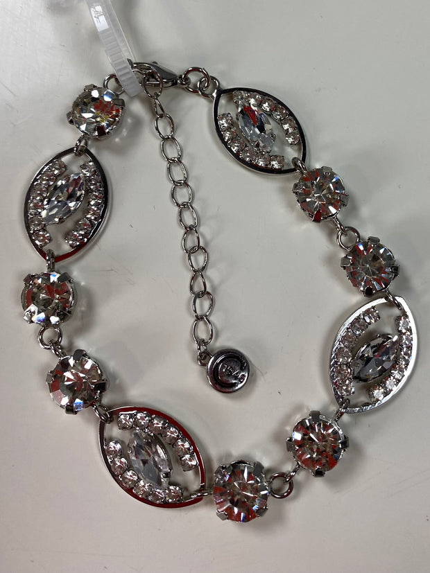 BRACELET {Glimmering Glow} Silver Rhinestone Bracelet