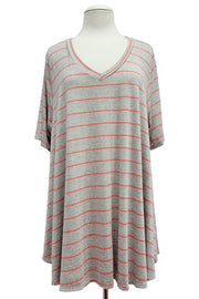 11 PSS {Keeping It Simple} Grey Stripe Print V-Neck Top EXTENDED PLUS SIZE 3X 4X 5X
