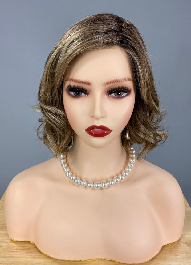 "Devocion" (Brown Sugar Sweet Cream) BELLE TRESS Luxury Wig