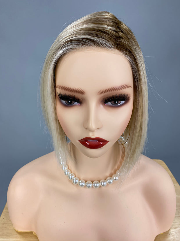 "Cafe Chic" (Bombshell Blonde) BELLE TRESS Luxury Wig