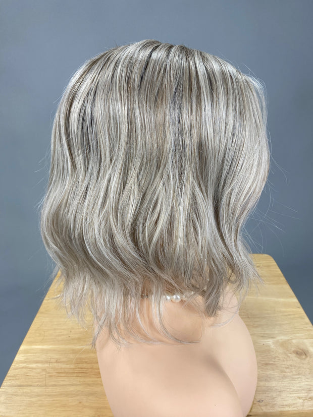 "Columbia" (Roca Margarita Blonde) Belle Tress Luxury Wig