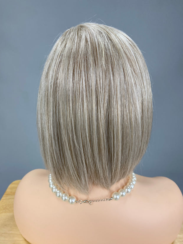 "Cafe Chic" (Coconut Silver Blonde) BELLE TRESS Luxury Wig