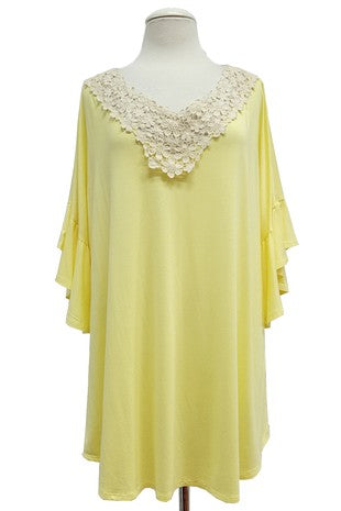 28 SD {Lush And Luxe} Light Yellow Top w/Crochet V-Neck EXTENDED PLUS SIZE 4X 5X 6X