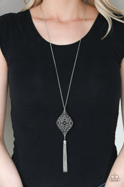 PAPARAZZI (420) {Totally Worth The TASSEL} Necklace & Earrings