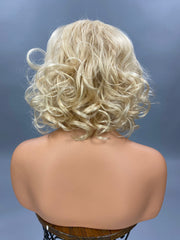 {Tina} Light Blonde Short Curly WIg