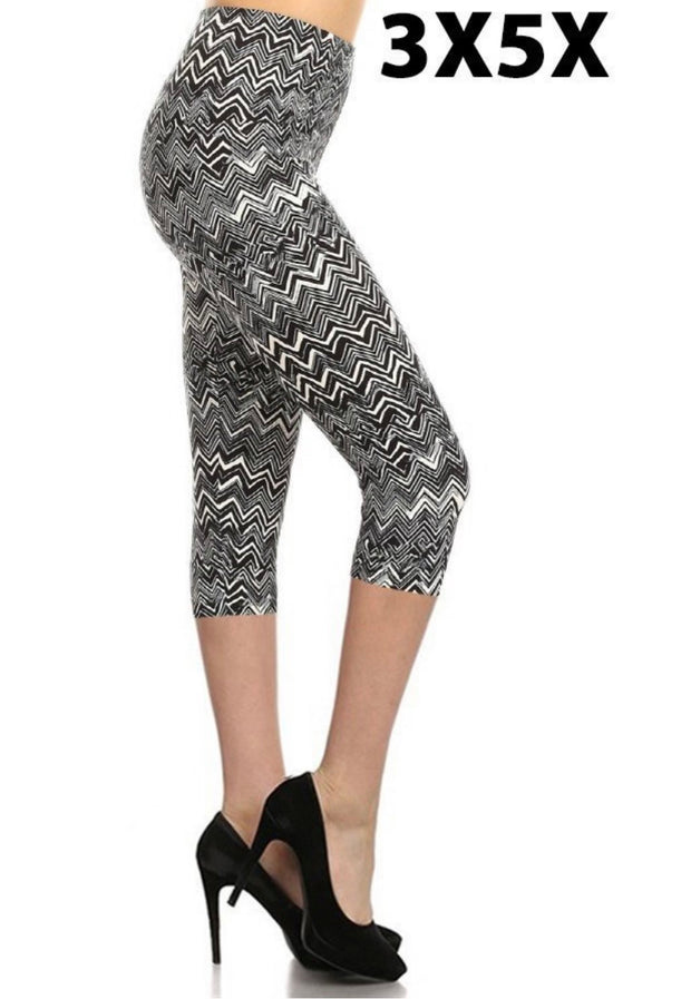 LEG-16 {You Zig, I Zag} Black & White Zig Zag Butter Soft Capri Leggings EXTENDED PLUS SIZE 3X/5X