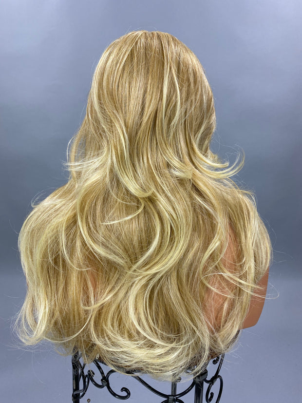 {Shelley} Golden Blonde Curl Half Wig