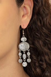 PAPARAZZI (39) {Get Your Artifacts Straight} Earring