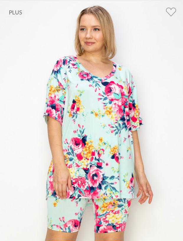 36 SET-D {Patio Preferred} Mint Floral V-Neck Short Set SALE!!!   EXTENDED SIZE 3X 4X 5X