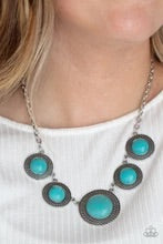 PAPARAZZI (11) {Circle The Wagons} Necklace