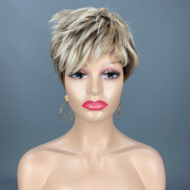 "Energia" (Butterbeer Blonde) Belle Tress Luxury Wig