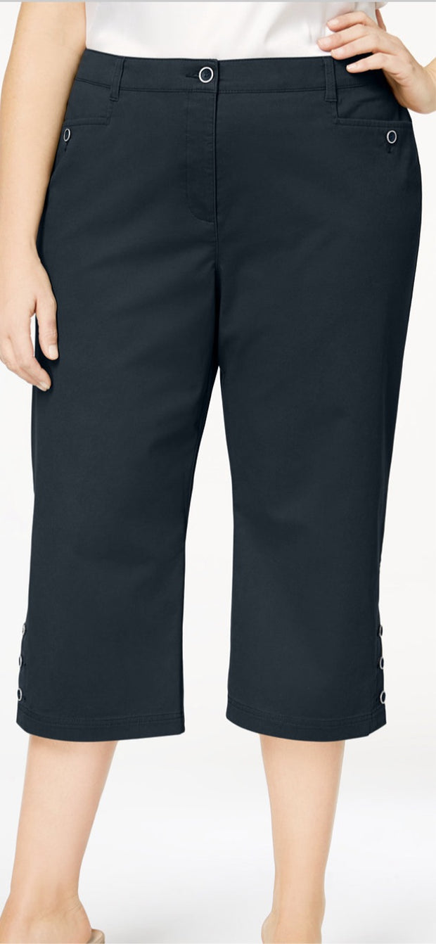 BT-R  M-109 {Karen Scott} Dark Navy Capri Pants  Retail $ 46.50 PLUS SIZE 16W