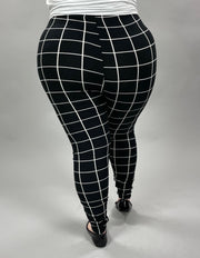 LEG-R {On Another Page} Black Checkered Leggings EXTENDED PLUS SIZE 3X/5X