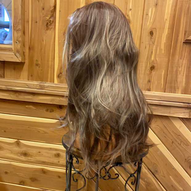 {Kendale} Brown Blonde Highlight Long Straight Wig