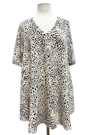 28 PSS {Need A Retreat} Taupe Dalmation Print Top EXTENDED PLUS SIZE 3X 4X 5X