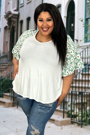 11 CP-A {Besties} Ivory/Sage Floral Print V-Neck Top PLUS SIZE 1X 2X 3X