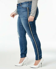 BT-H  M-109  {Celebrity Pink} Ripped Knees Jeans Retail $59.00 PLUS SIZE 18W 20W